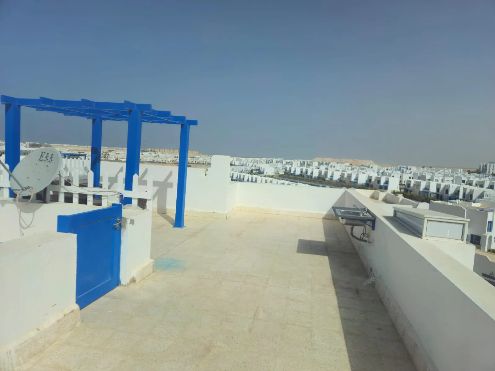 Penthouse for sale in Mountain View Ras El Hekma in Ras El Hekma of 92 m² with 2 bedrooms