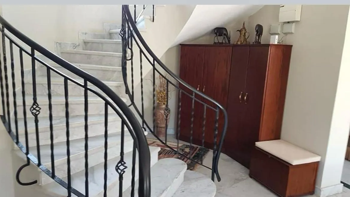 Villa for sale in Al Rabwa in 6th of October City of 290 m² with 4 bedrooms