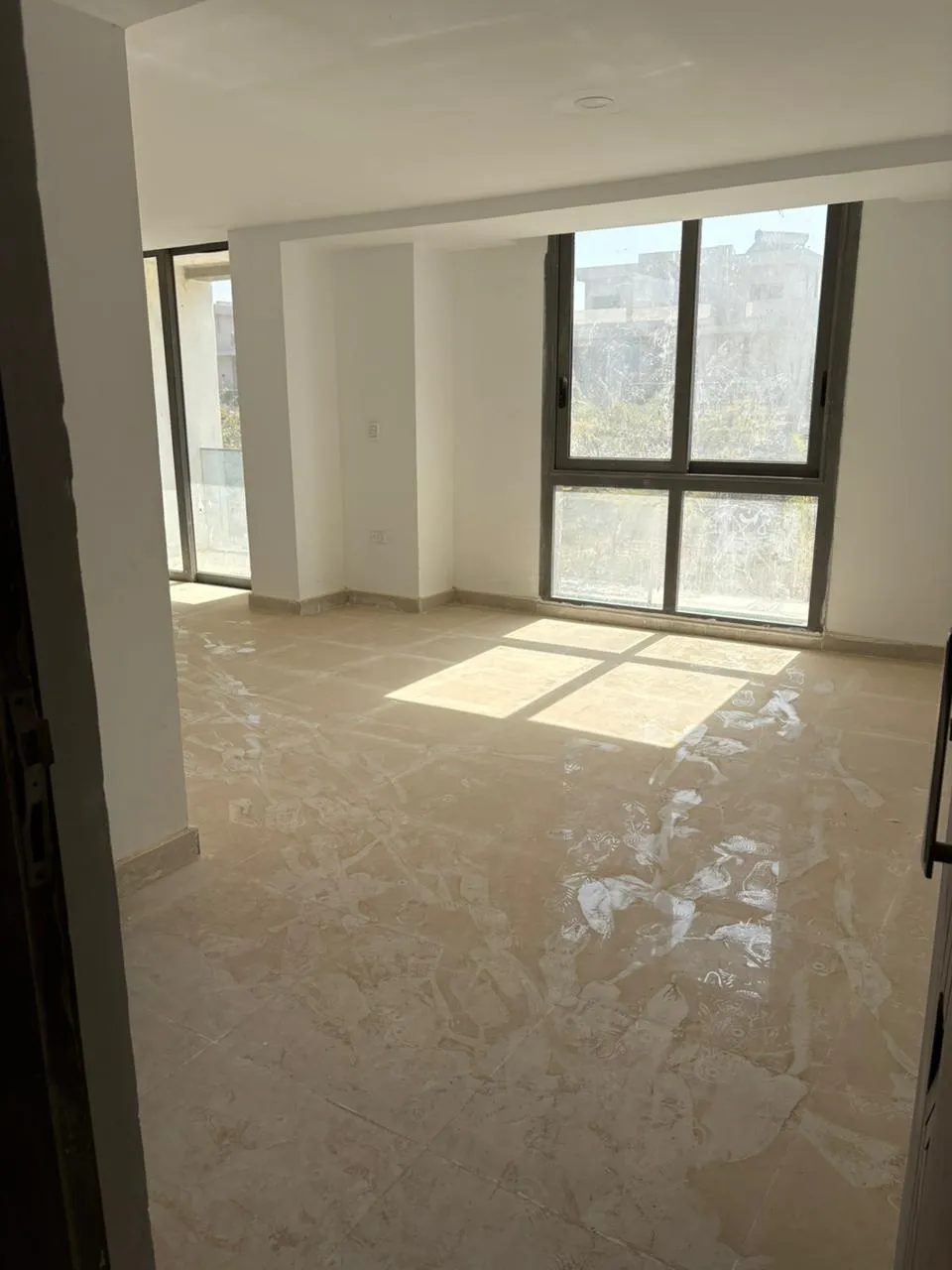 Apartment for sale in Sun Capital in October Gardens of 127 m² with 3 bedrooms