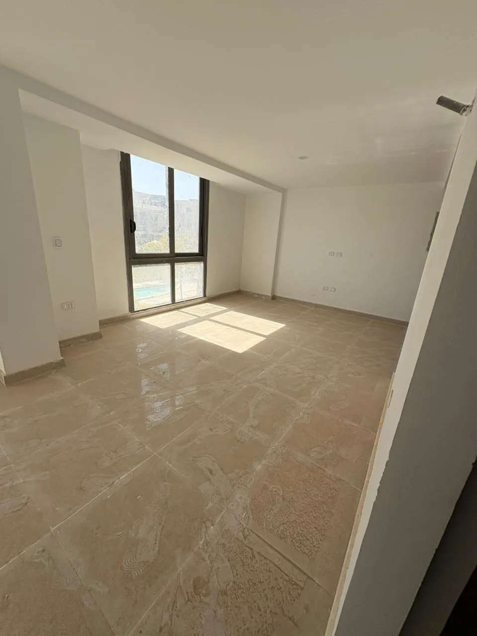 Apartment for sale in Sun Capital in October Gardens of 127 m² with 3 bedrooms
