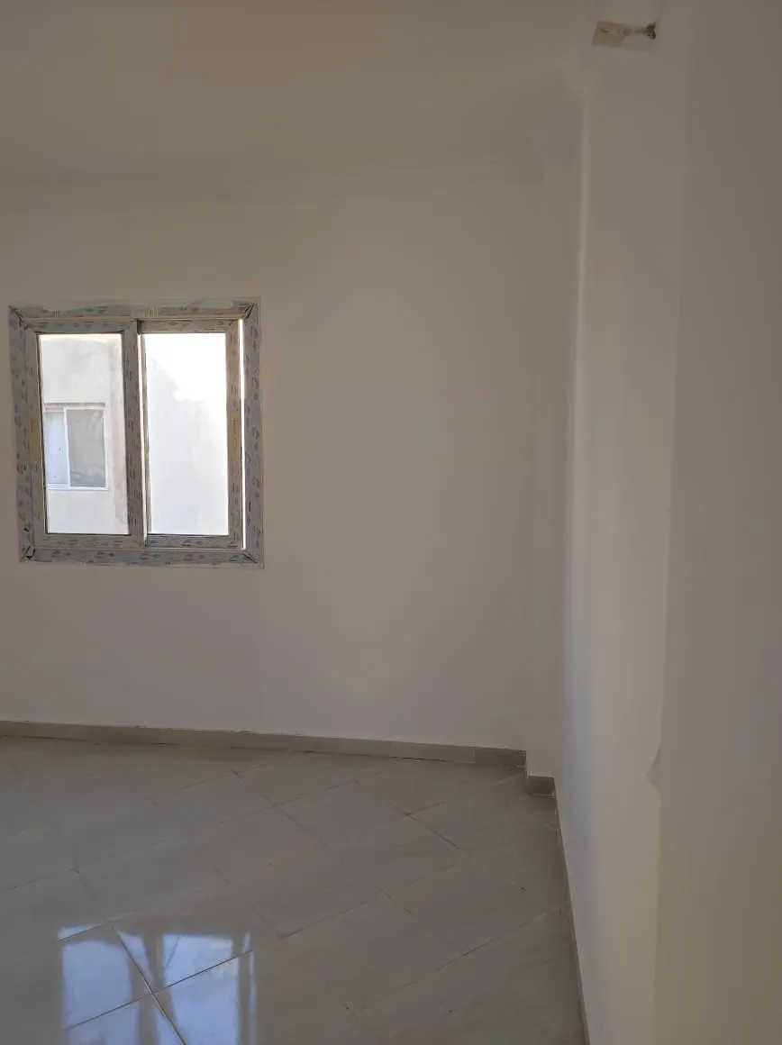 Apartment for sale in Emirates Heights in Ras El Hekma of 100 m² with 2 bedrooms