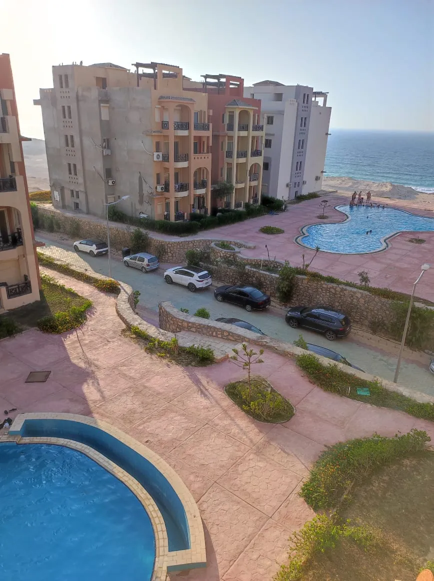 Apartment for sale in Emirates Heights in Ras El Hekma of 100 m² with 2 bedrooms