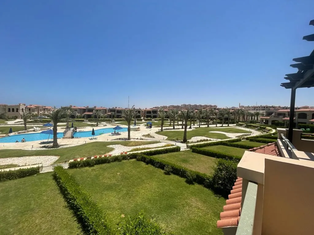Twinhouse for sale in La Vista Gardens in Ain Sokhna of 180 m² with 4 bedrooms