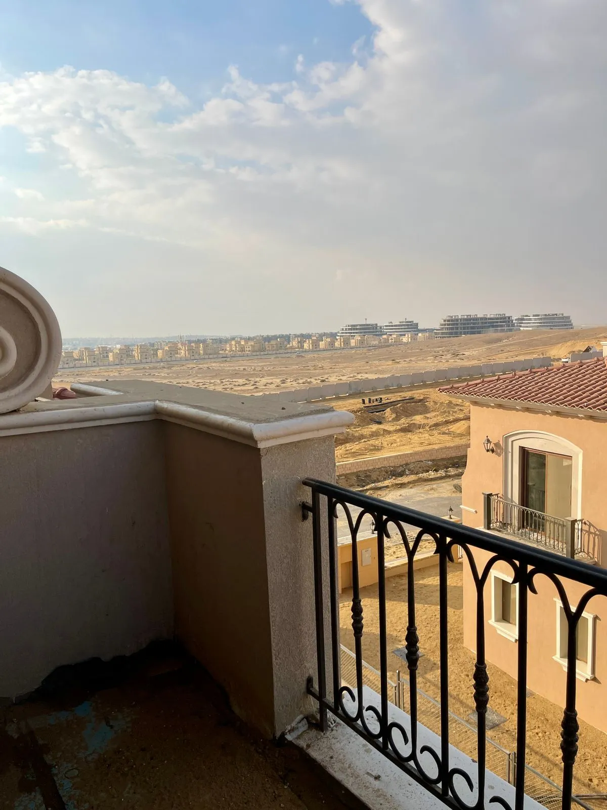 Villa for sale in City Gate in New Cairo of 255 m² with 3 bedrooms
