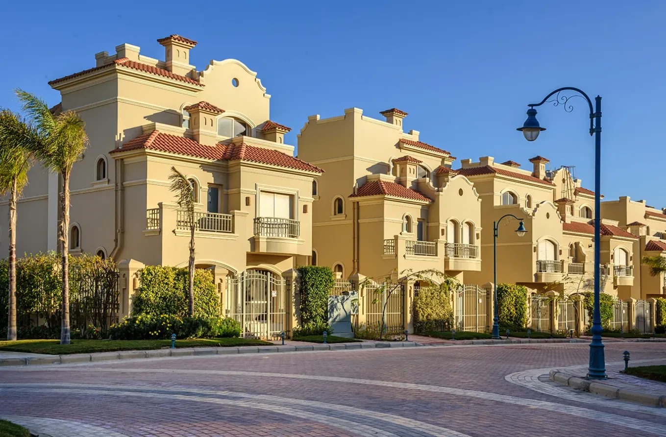 Townhouse for sale in El Patio 6 October in 6th of October City of 210 m² with 3 bedrooms