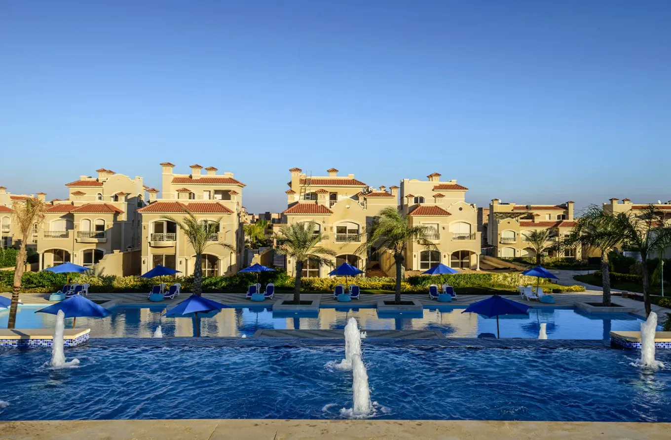 Townhouse for sale in El Patio 6 October in 6th of October City of 210 m² with 3 bedrooms
