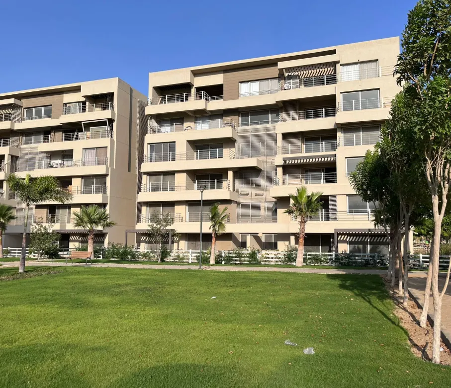 Duplex for sale in Capital Gardens in New Cairo of 264 m² with 4 bedrooms