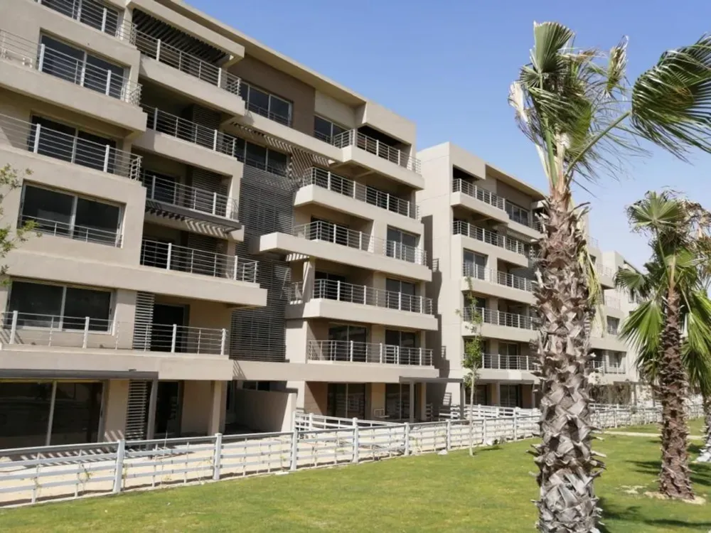 Apartment for sale in Capital Gardens in New Cairo of 195 m² with 3 bedrooms