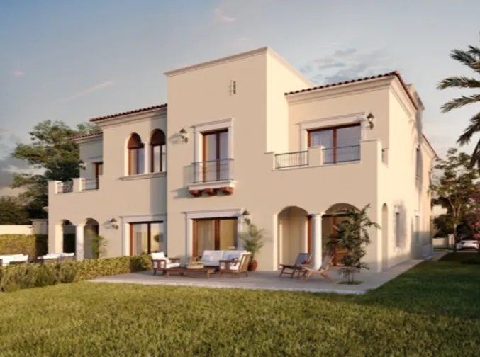 Twinhouse for sale in City Gate in New Cairo of 270 m² with 3 bedrooms