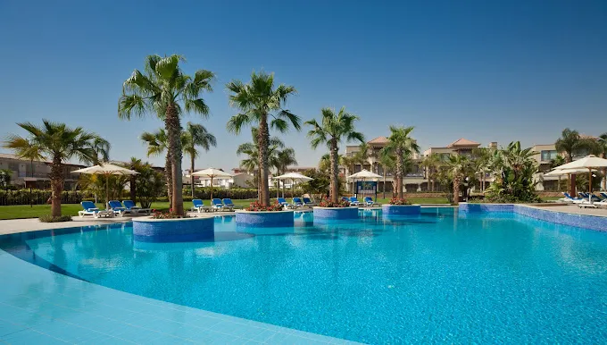 Villa for sale in Little Venice in Ain Sokhna of 300 m² with 4 bedrooms
