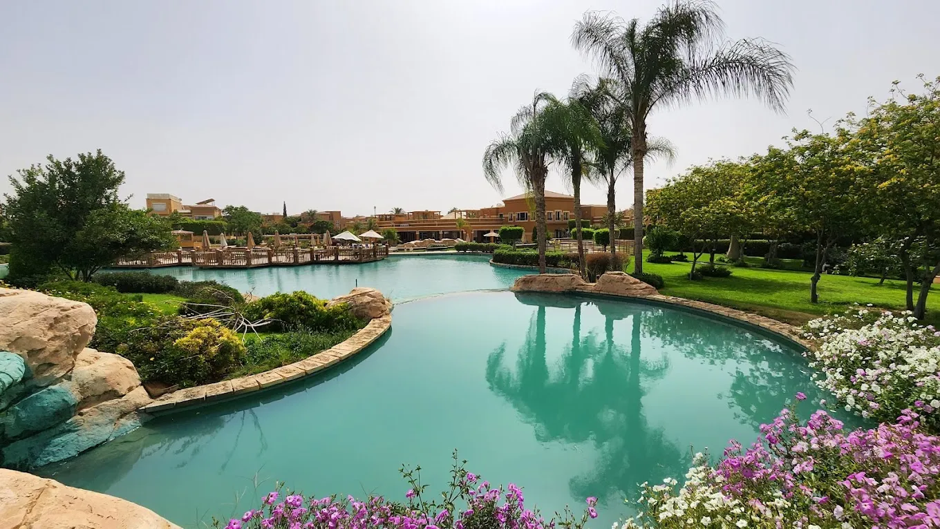 Twinhouse for sale in Bellagio in New Cairo of 350 m² with 5 bedrooms