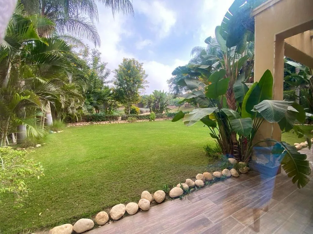 Villa for sale in Hayah Residence in New Cairo of 400 m² with 4 bedrooms