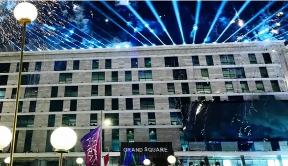  للبيع في جراند سكوير مول في  بمساحة 0 م² تتكون من 0 غرف