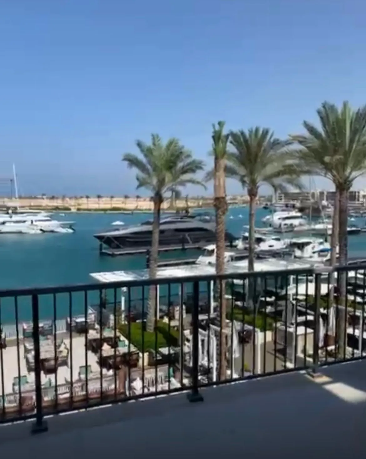  للبيع في مراسي في  بمساحة 0 م² تتكون من 0 غرف