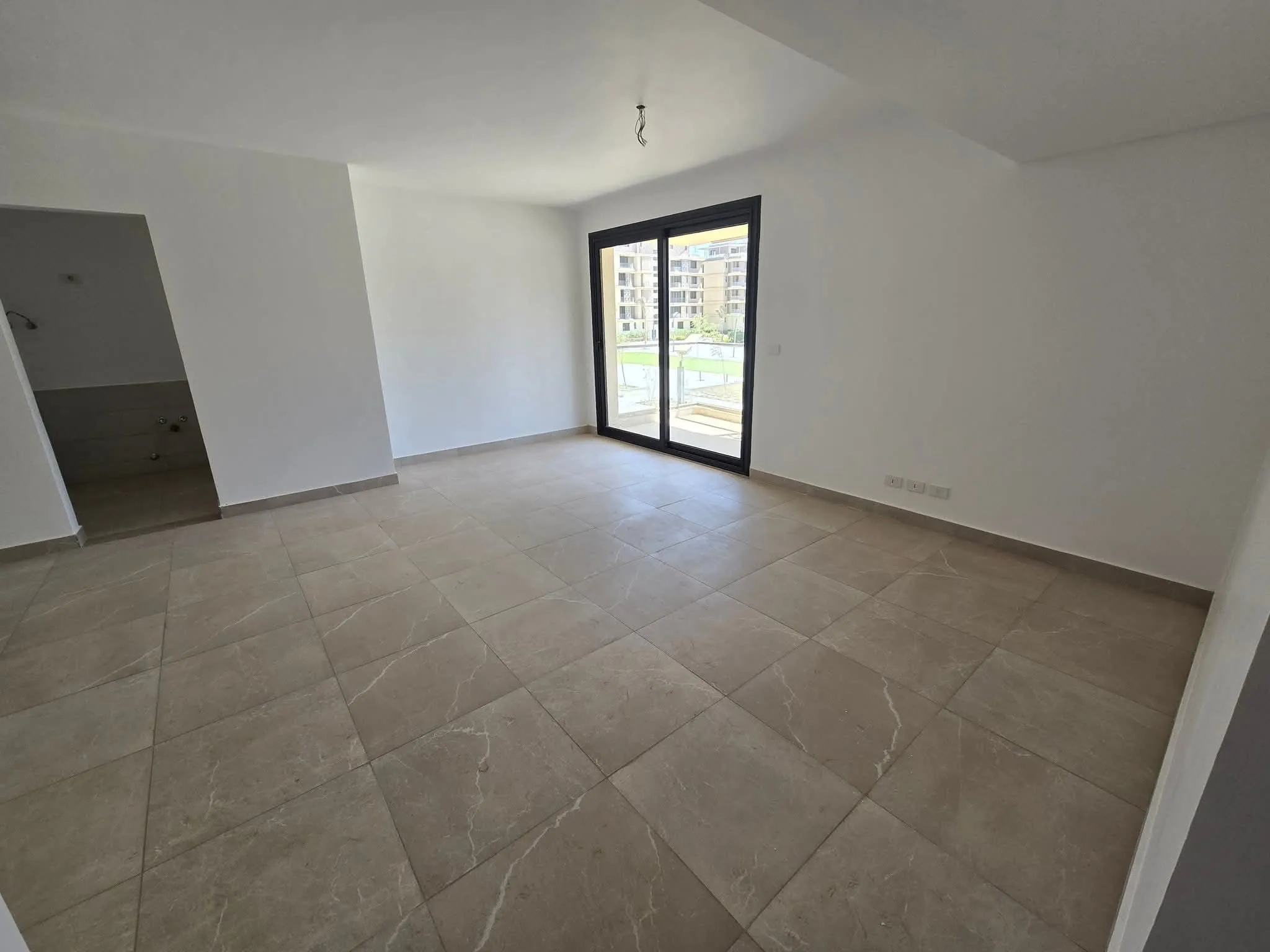 Apartment for sale in Badya in October Gardens of 99 m² with 1 bedrooms