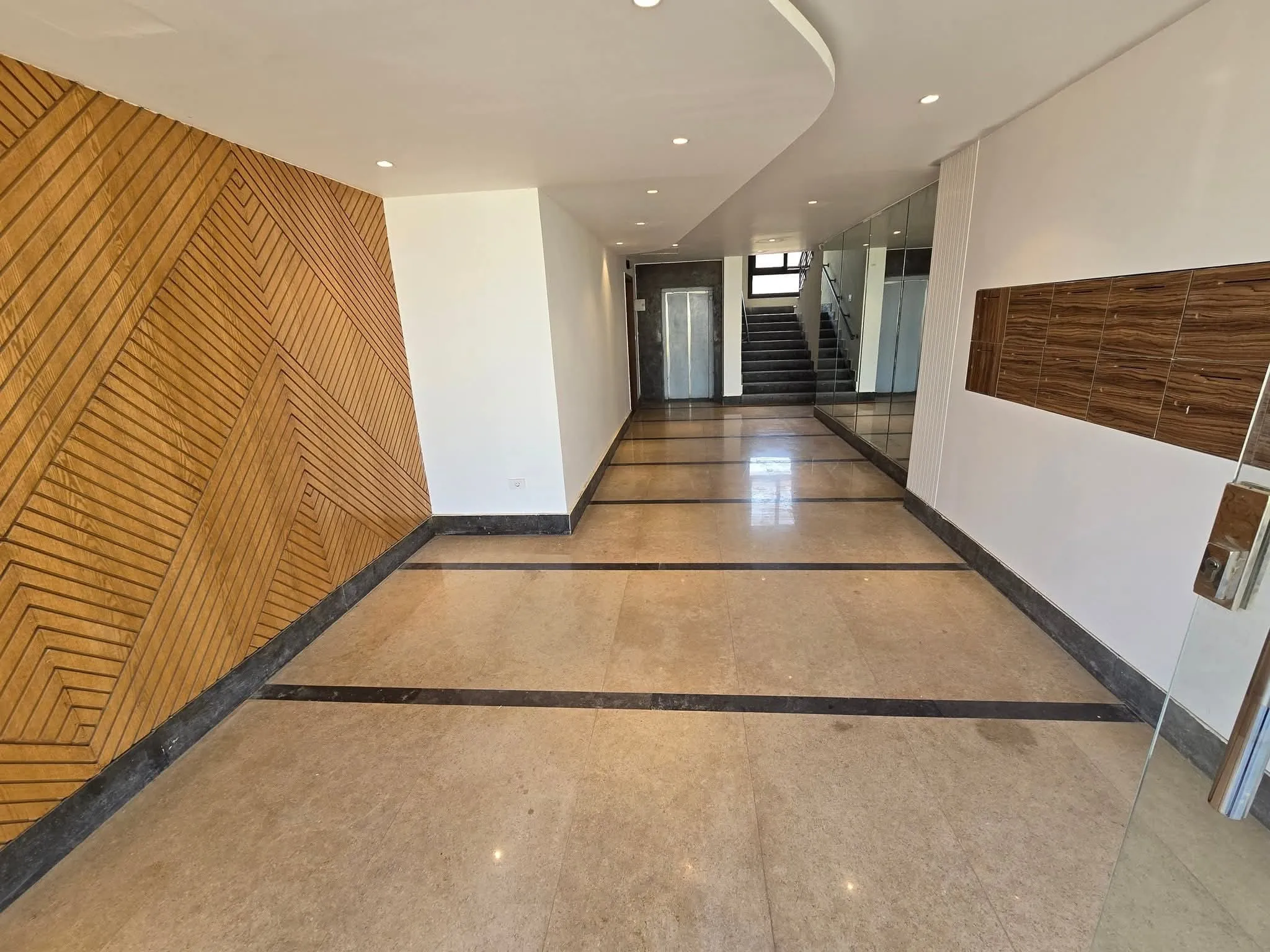 Apartment for sale in Badya in October Gardens of 99 m² with 1 bedrooms