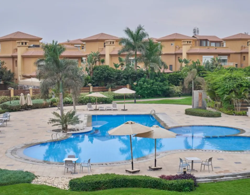 Twinhouse for sale in Jeera in El Sheikh Zayed of 305 m² with 4 bedrooms