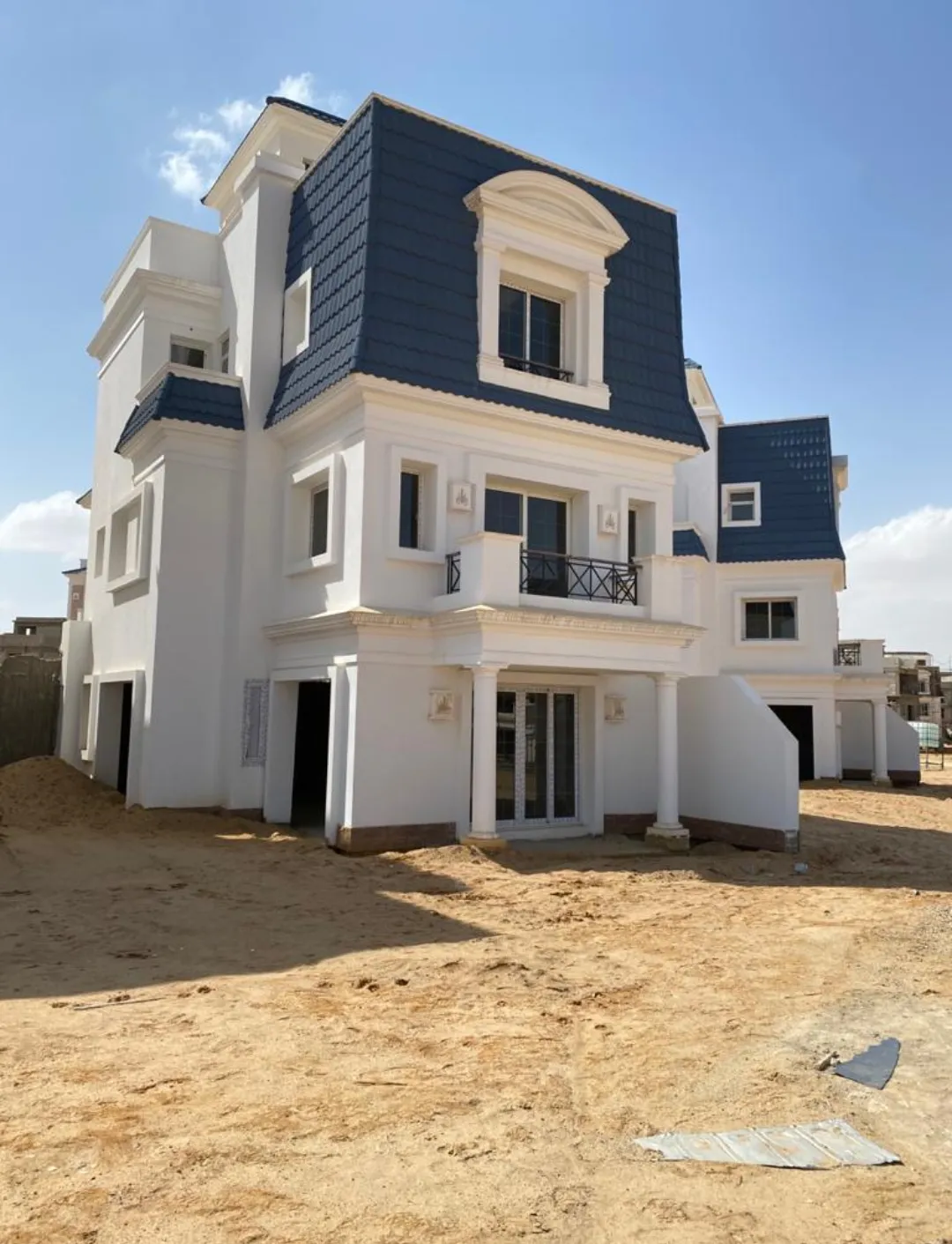 Villa for sale in Mountain View Chillout Park in Northern Expansion of 327 m² with 4 bedrooms