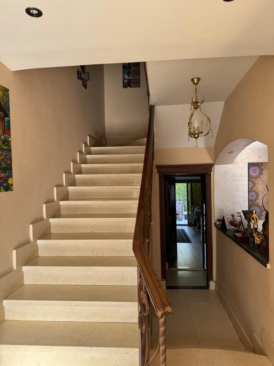 Townhouse for sale in Mena Garden City in 6th of October City of 275 m² with 4 bedrooms