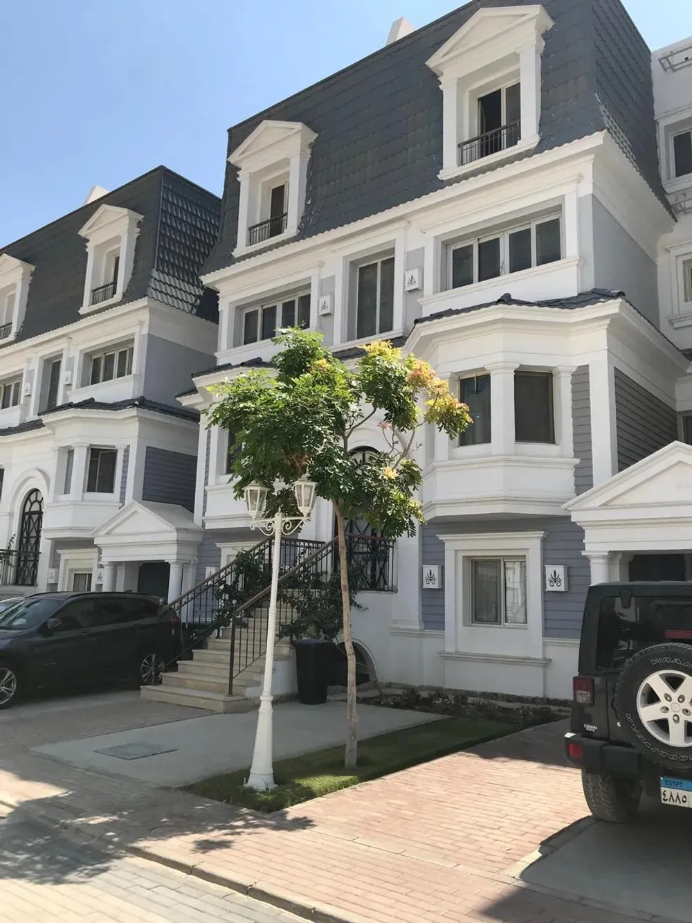  للبيع في ماونتن فيو جيزة بلاتو في  بمساحة 0 م² تتكون من 0 غرف