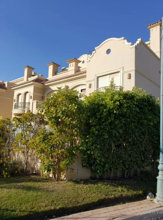 Twinhouse for sale in El Patio 6 October in 6th of October City of 207 m² with 4 bedrooms