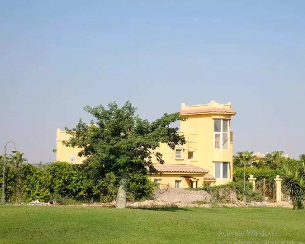 Villa for sale in Wadi El Nakhil in New Zayed of 500 m² with 5 bedrooms