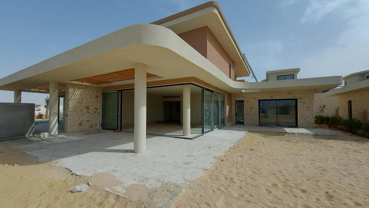 Twinhouse for sale in Ramla in Ras El Hekma of 273 m² with 4 bedrooms