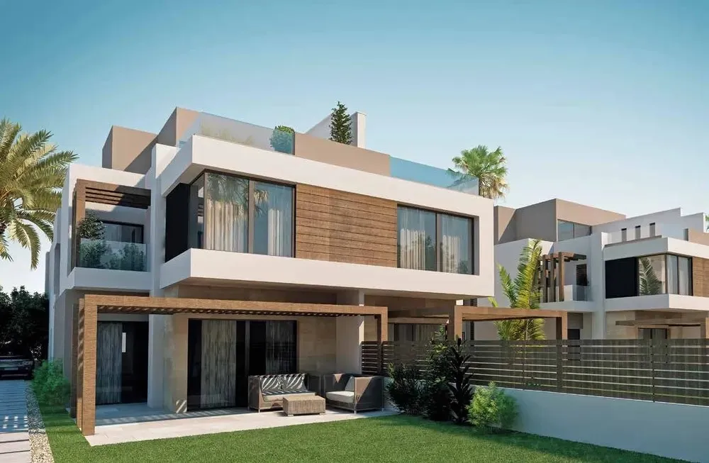 Townhouse for sale in The Crown in 6th of October City of 211 m² with 4 bedrooms
