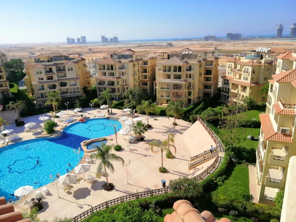 للبيع في 1ستيلا دي ماري سيدي عبد الرحمن في بمساحة 0 م² تتكون من 0 غرف
