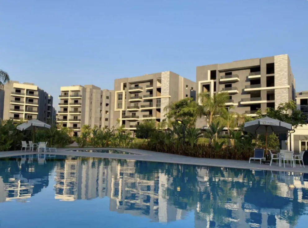 Apartment for sale in Sun Capital in October Gardens of 145 m² with 3 bedrooms