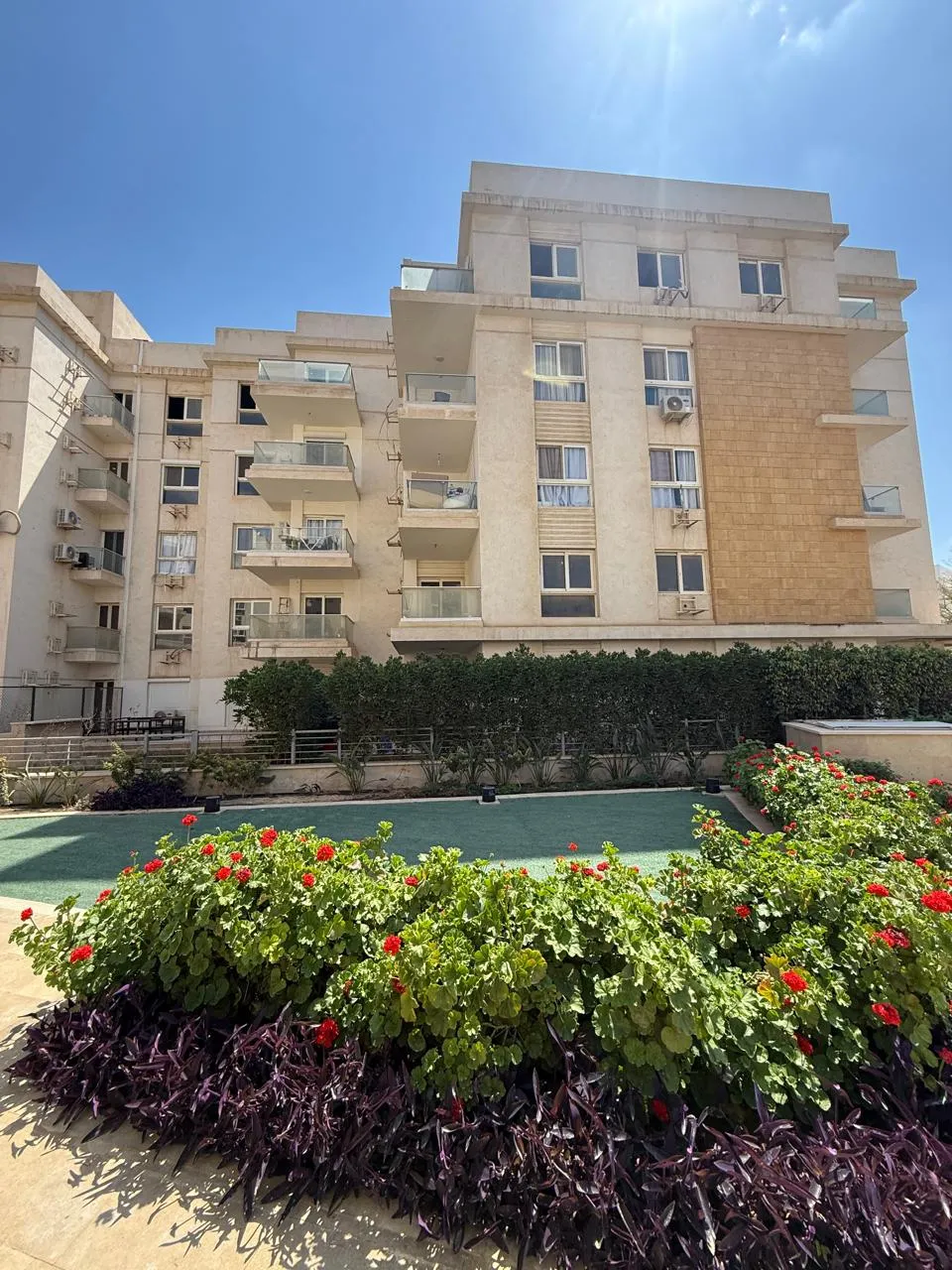Apartment for sale in Mountain View iCity October in Northern Expansion of 115 m² with 2 bedrooms