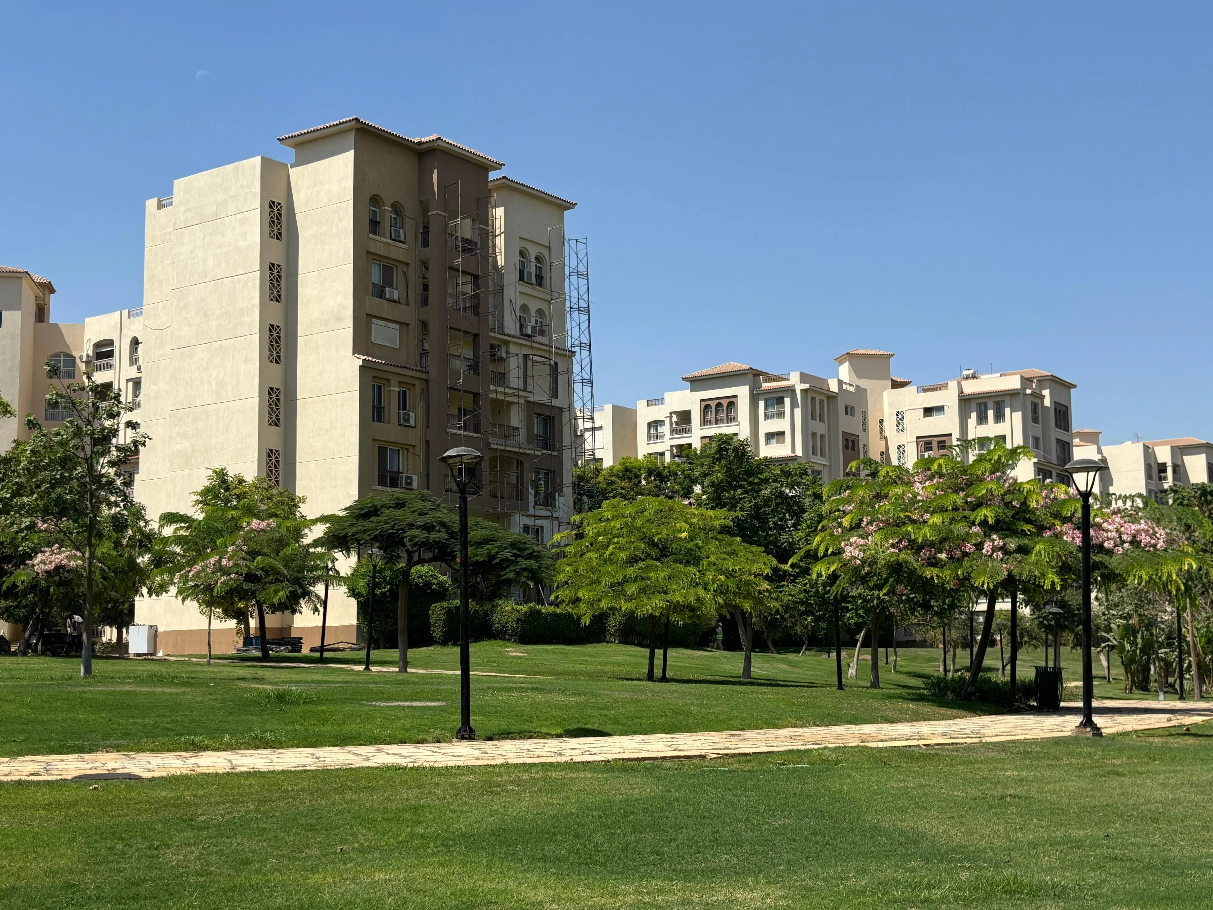 Apartment for sale in Madinaty in Madinaty of 266 m² with 4 bedrooms