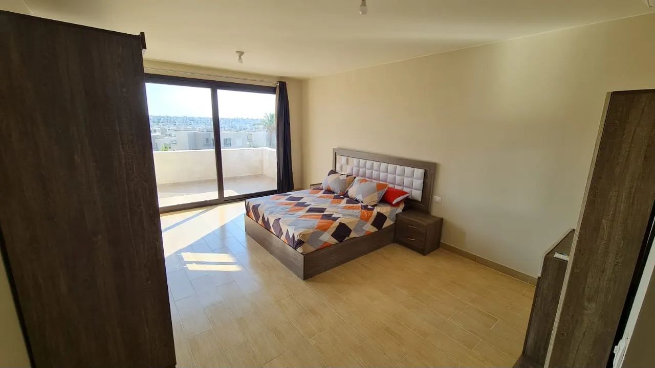Chalet for sale in Azha in Ain Sokhna of 155 m² with 3 bedrooms