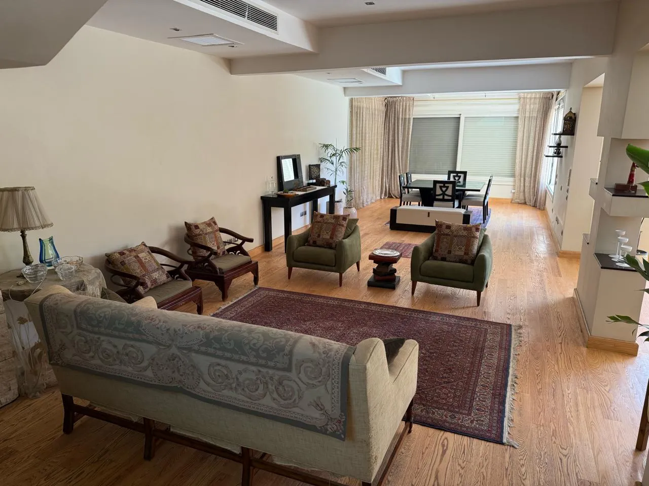 Villa for sale in Guezira compound in El Sheikh Zayed of 400 m² with 4 bedrooms