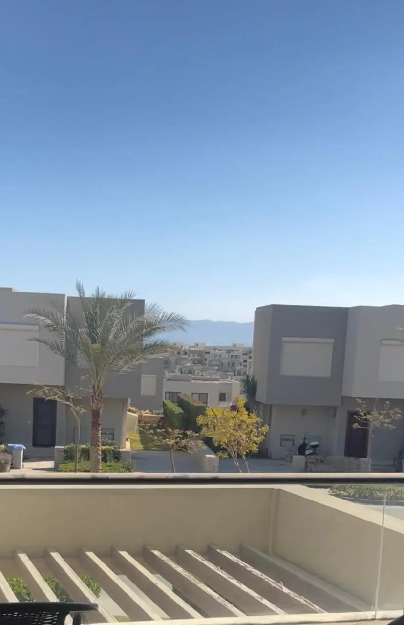 Chalet for sale in Azha in Ain Sokhna of 155 m² with 3 bedrooms
