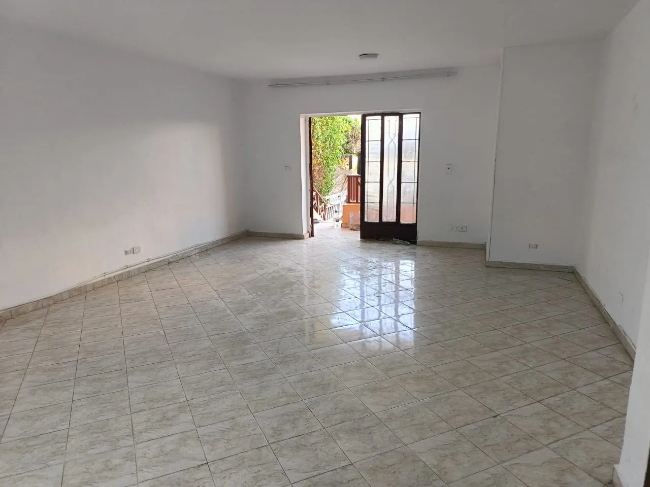 Apartment for sale in El Rehab in New Cairo of 131 m² with 3 bedrooms