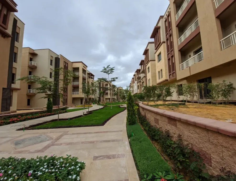 Apartment for sale in Green 6 in 6th of October City of 197 m² with 3 bedrooms