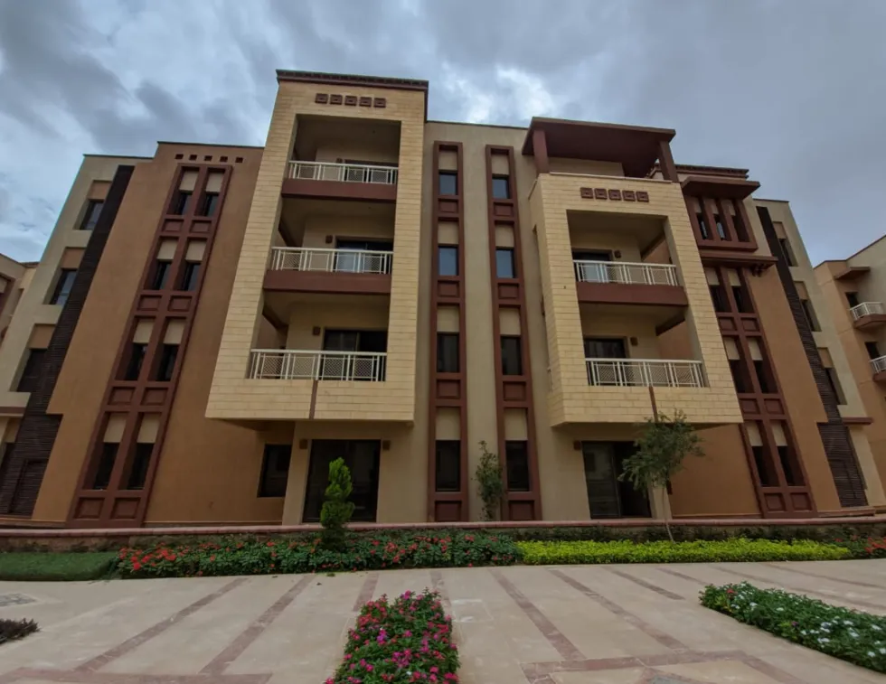 Apartment for sale in Green 6 in 6th of October City of 197 m² with 3 bedrooms
