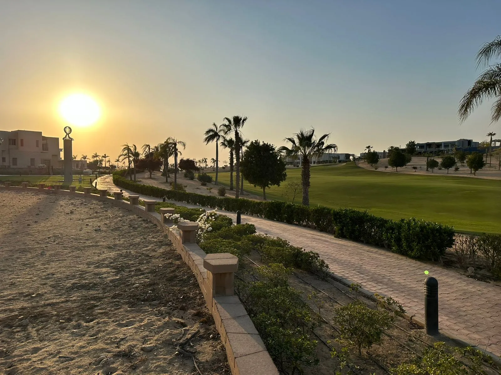 Villa for sale in Allegria in El Sheikh Zayed of 825 m² with 8 bedrooms