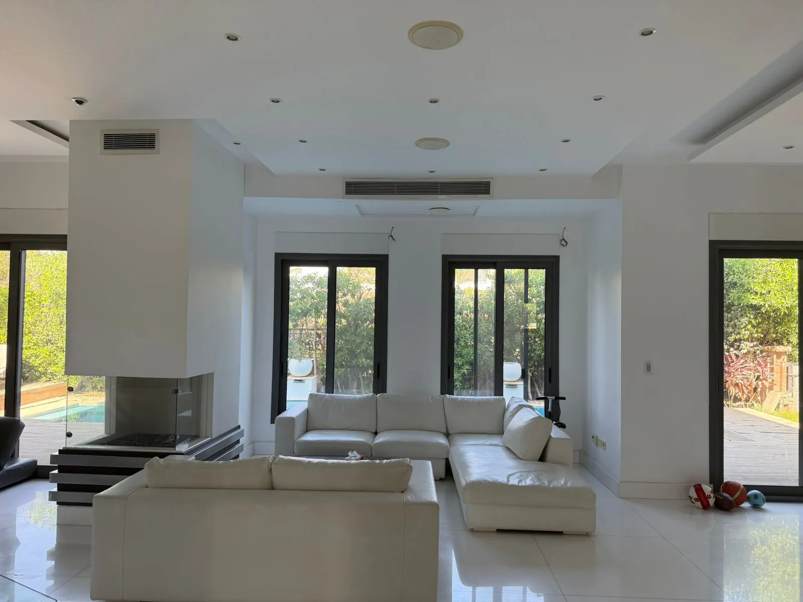 Villa for sale in Allegria in El Sheikh Zayed of 340 m² with 4 bedrooms