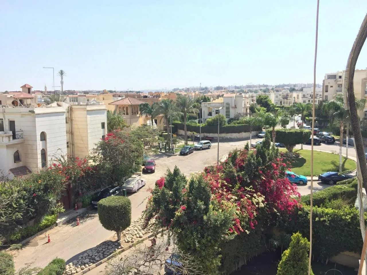 Apartment for sale in Hadayek el Mohandesin in El Sheikh Zayed of 140 m² with 2 bedrooms