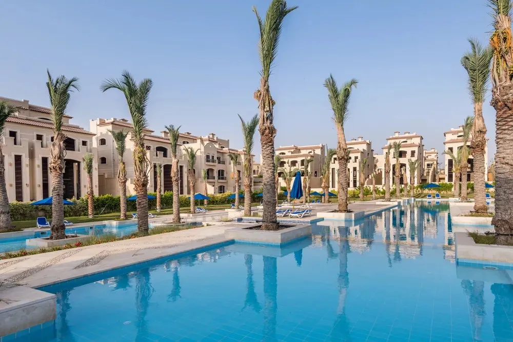 Townhouse for sale in El Patio 5 East in El Shorouk of 202 m² with 3 bedrooms