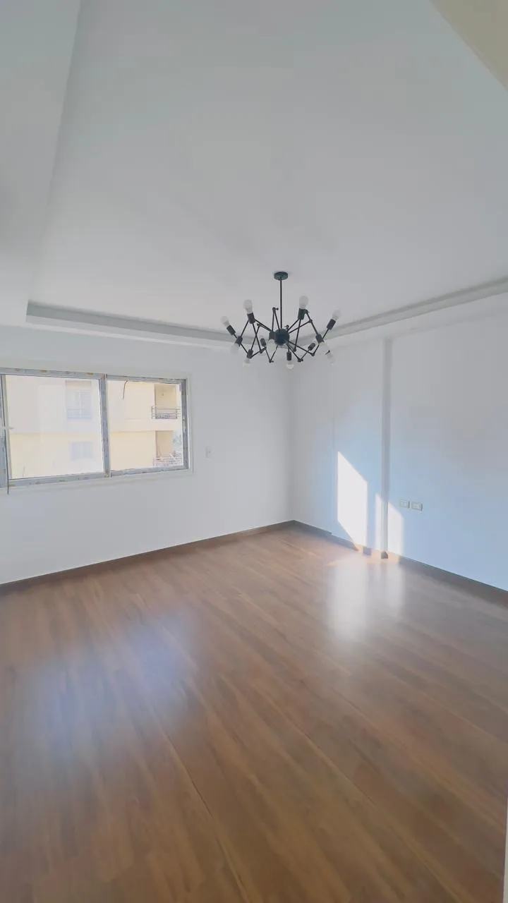  for sale in The Square in  of 0 m² with 0 bedrooms