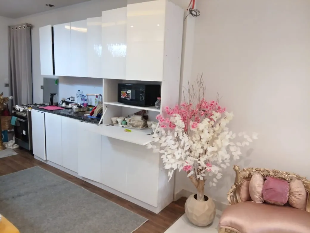 Apartment for sale in Midtown New Cairo in South Investors of 185 m² with 3 bedrooms