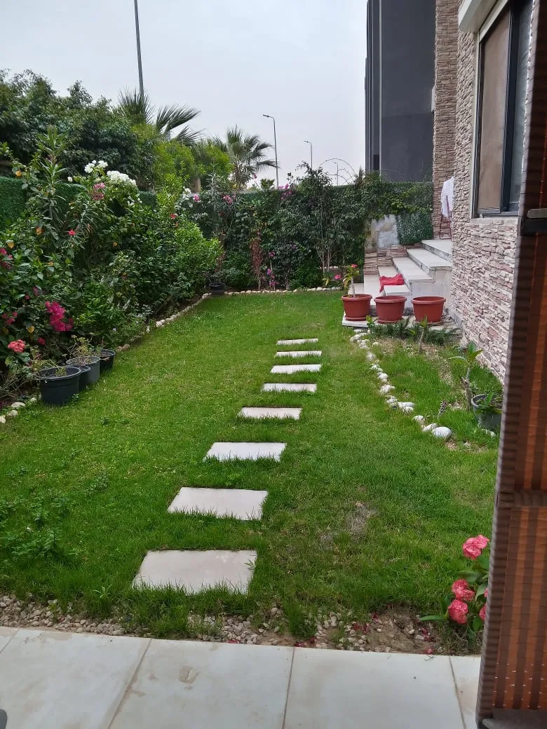 Apartment for sale in Midtown New Cairo in South Investors of 185 m² with 3 bedrooms