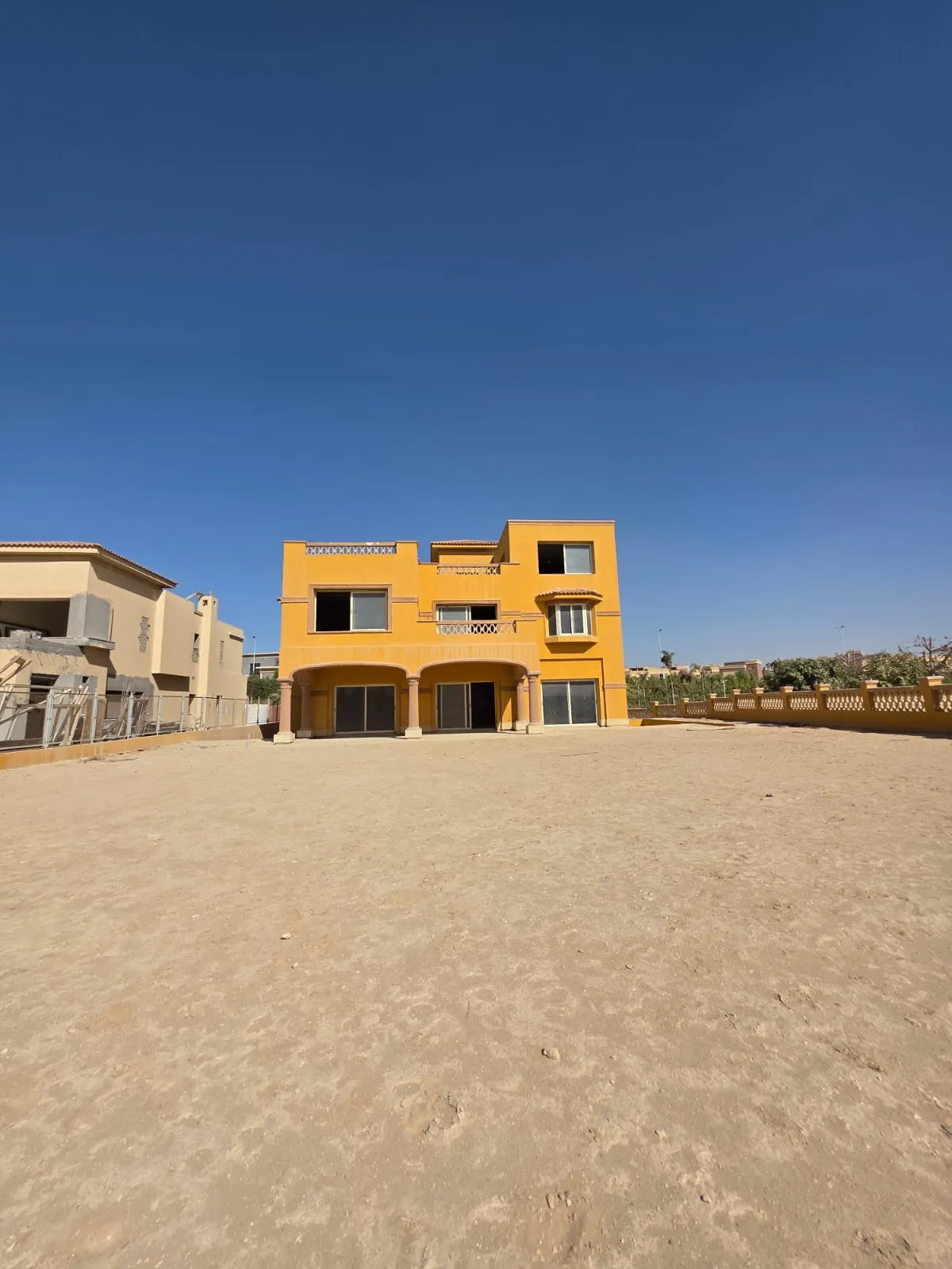 Villa for sale in Palm Hills Golf Views in 6th of October City of 1029 m² with 5 bedrooms