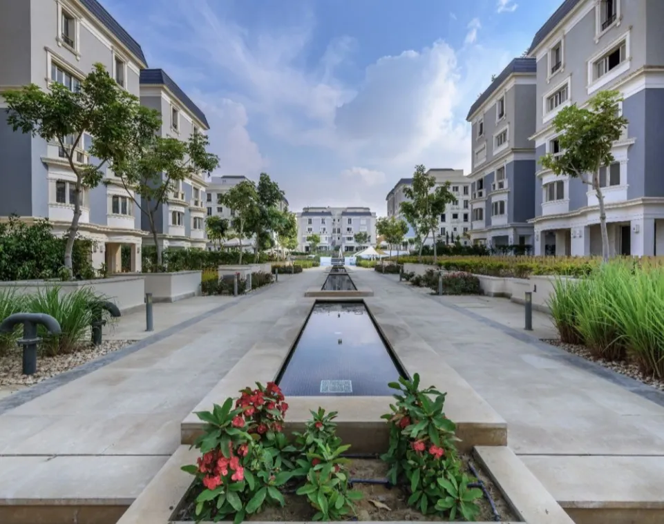 Apartment for sale in Mountain View Executive Residence  Katameya in New Cairo of 226 m² with 3 bedrooms