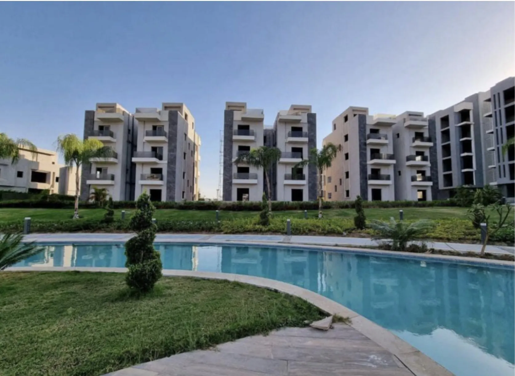 Apartment for sale in Sun Capital in October Gardens of 116 m² with 2 bedrooms