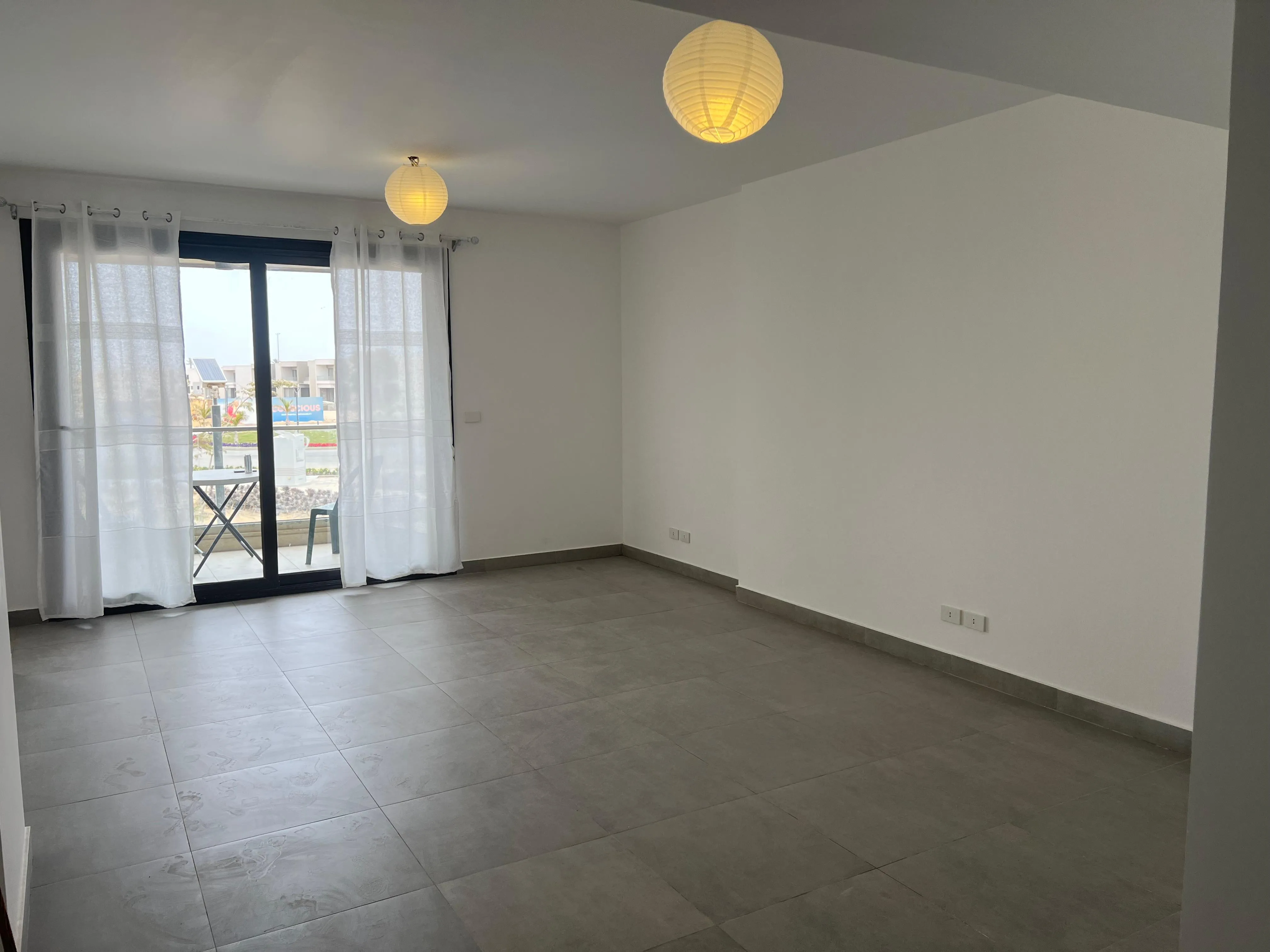 Apartment for sale in Badya in October Gardens of 177 m² with 3 bedrooms