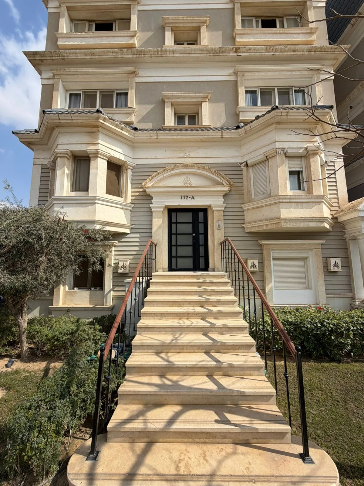 Duplex for sale in Mountain View Hyde Park in New Cairo of 243 m² with 3 bedrooms